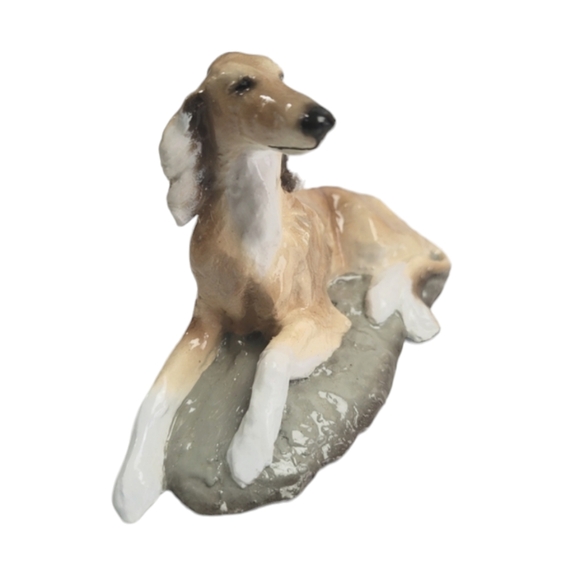 Ceramic Suluki Dog Figurine by Artist Ron Hevener 4"L x 2.5"H x 2"W - Picture 2 of 9